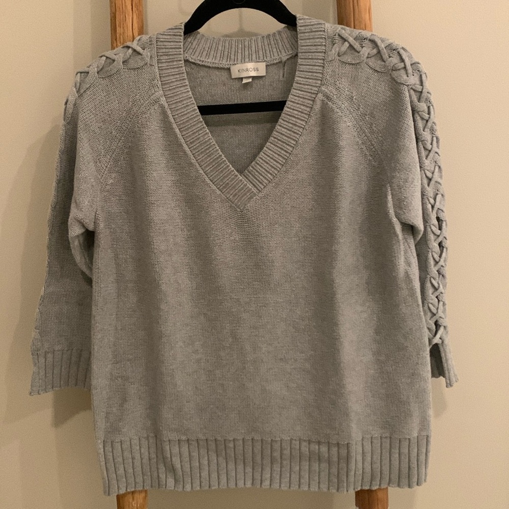 Kinross gray, v-neck cotton sweater.
